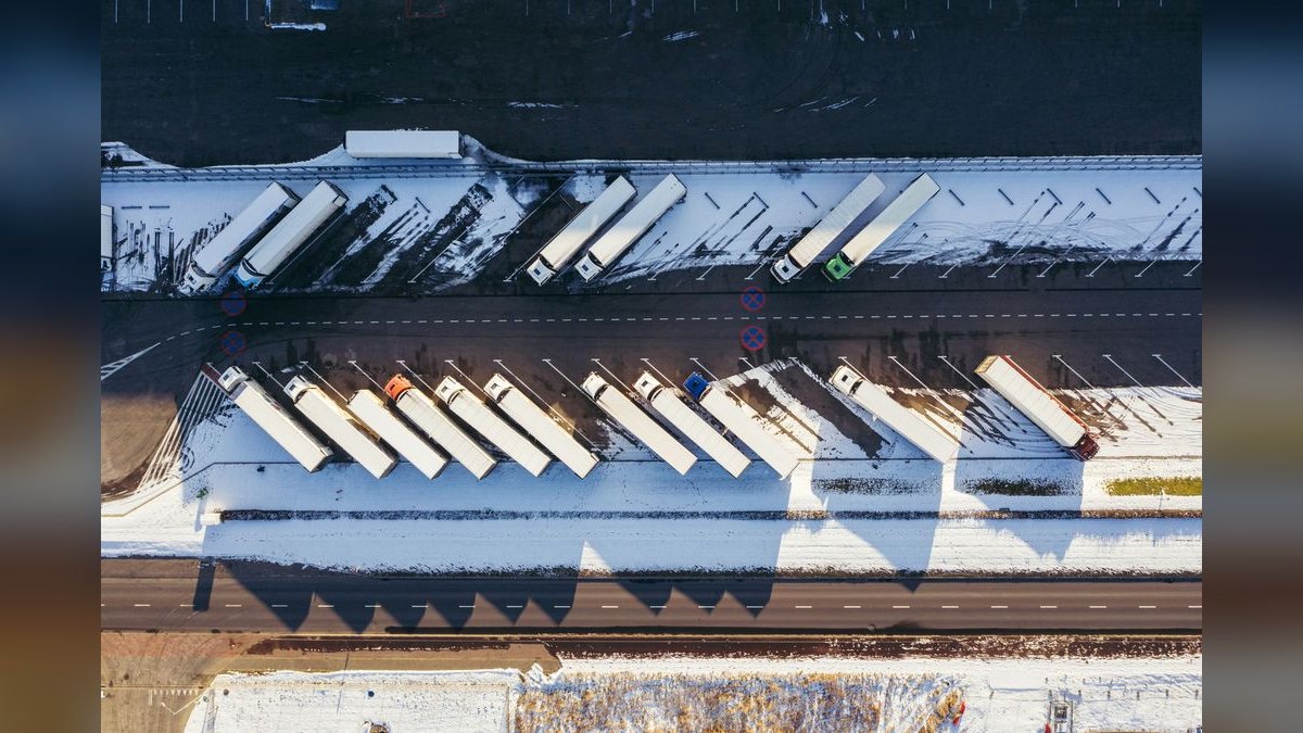 Top 10 Cold-Chain Logistics Revenue KPIs in 2027 — figure 2