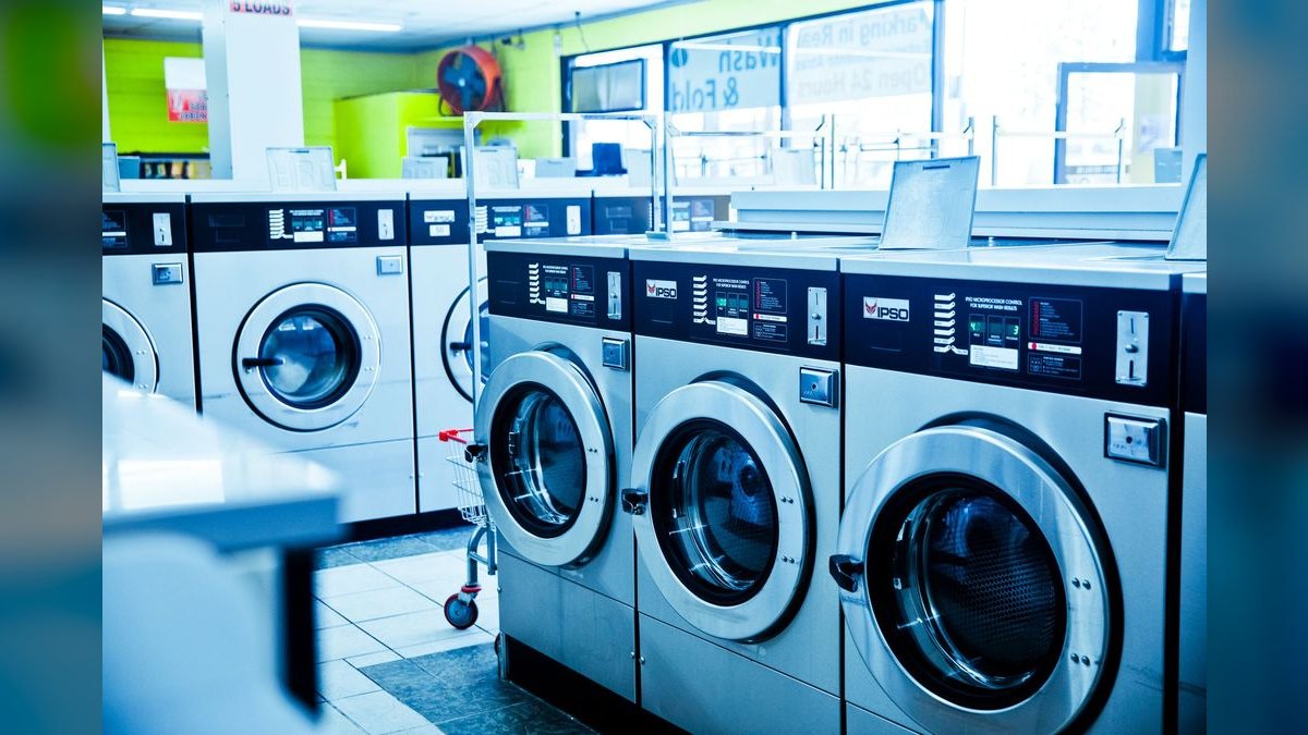 Top 10 Laundromat Revenue KPIs in 2027