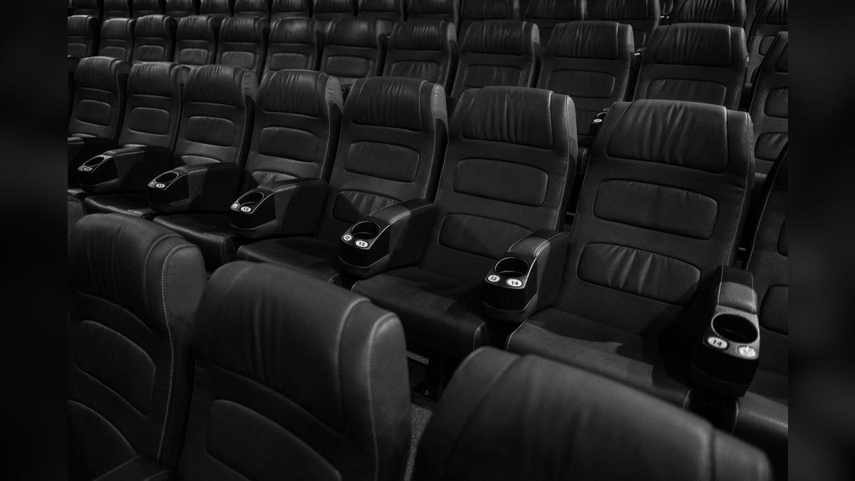 Top 10 Movie Theater Revenue KPIs in 2027 — figure 4
