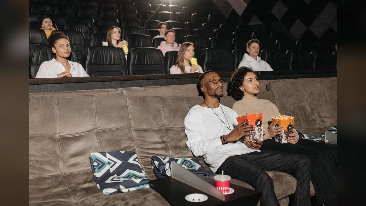 Top 10 Movie Theater Revenue KPIs in 2027 — figure 5