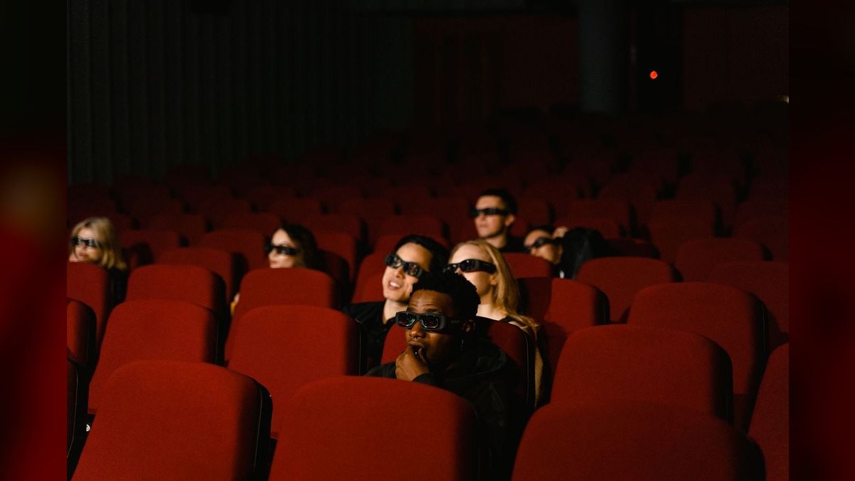 Top 10 Movie Theater Revenue KPIs in 2027 — figure 6