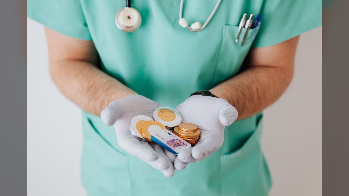 Top 10 Hospital Revenue KPIs in 2027 — figure 6