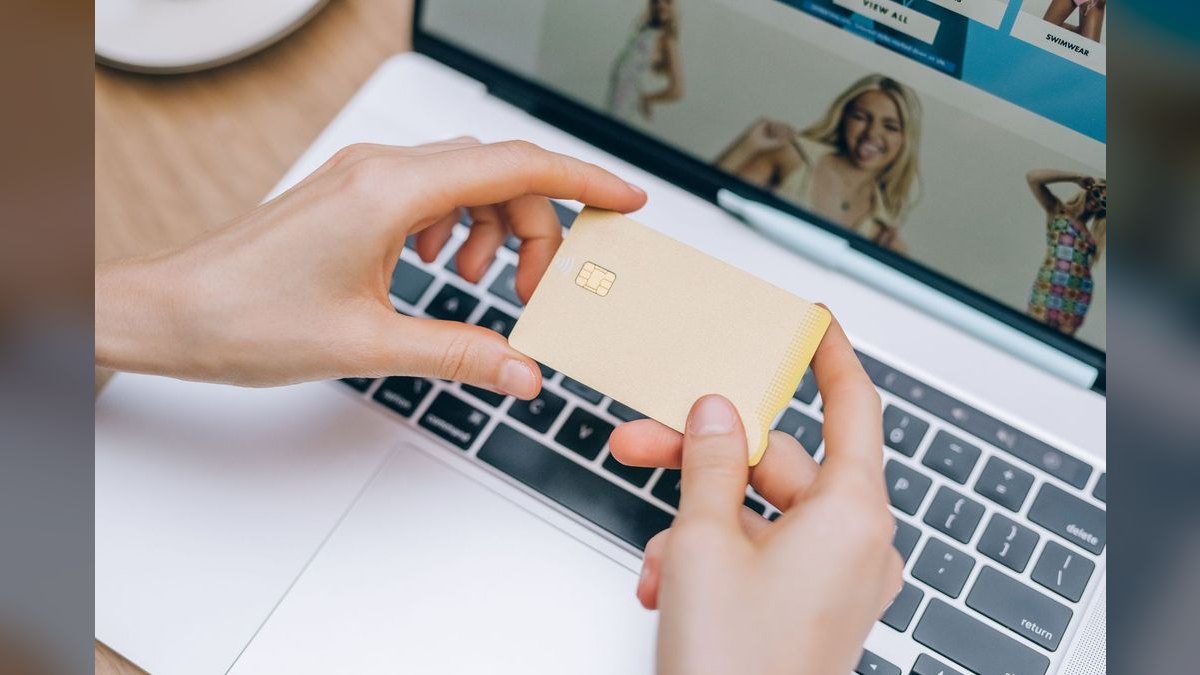 Top 10 E-commerce Marketplace Revenue KPIs in 2027 — figure 2