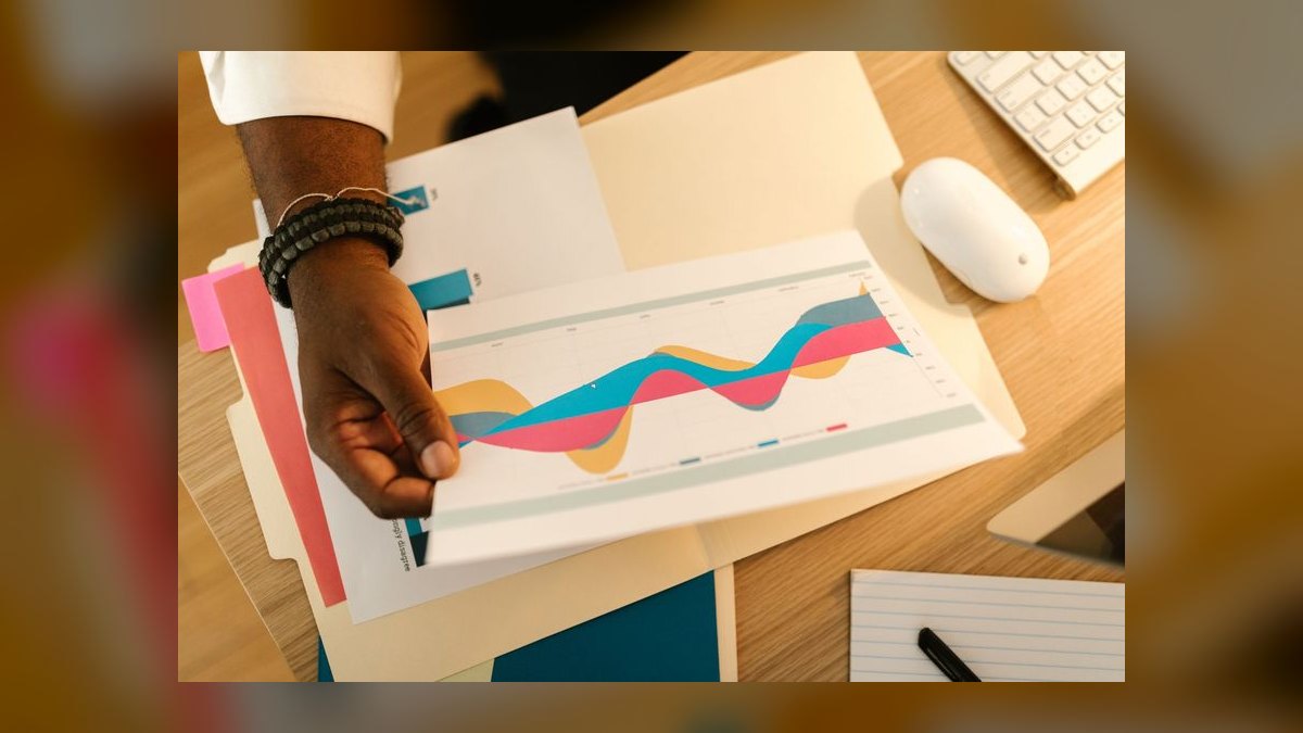 What are the most important KPIs every laundromat should track in 2027 — figure 9