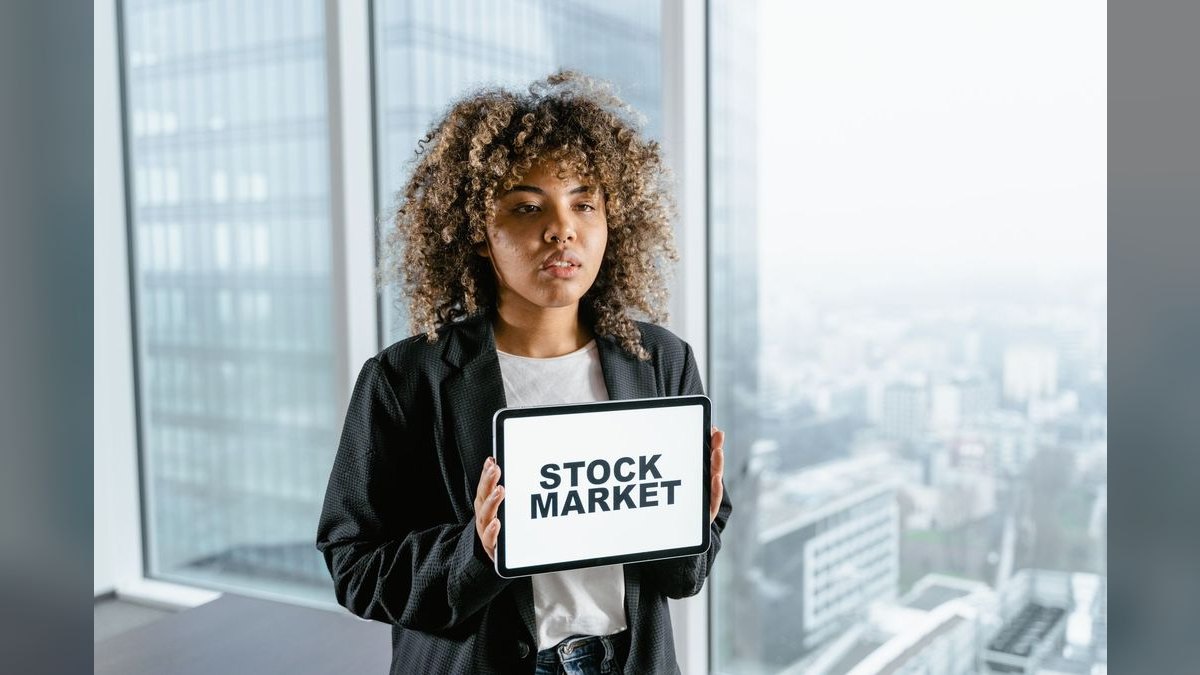 What should you know before investing in Industry KPIs in 2027 — figure 4
