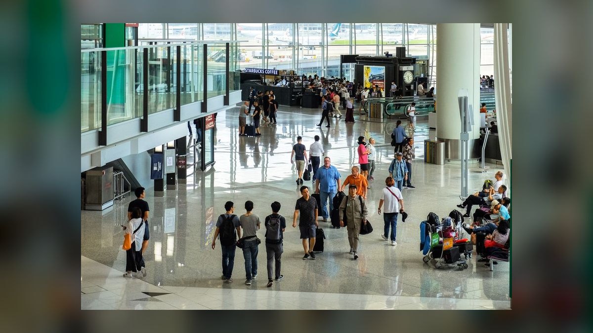 What is the average cost per passenger for airport ground handling services in 2027 — figure 5