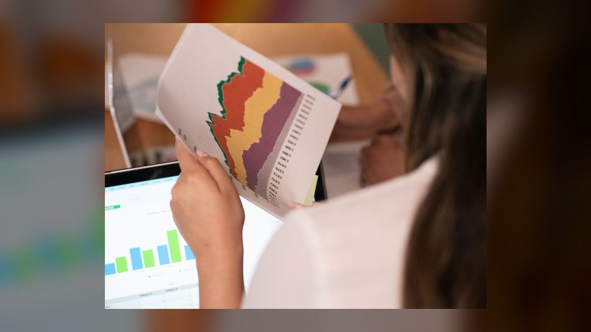 Which KPIs matter most in Energy & Utilities in 2027 — figure 2