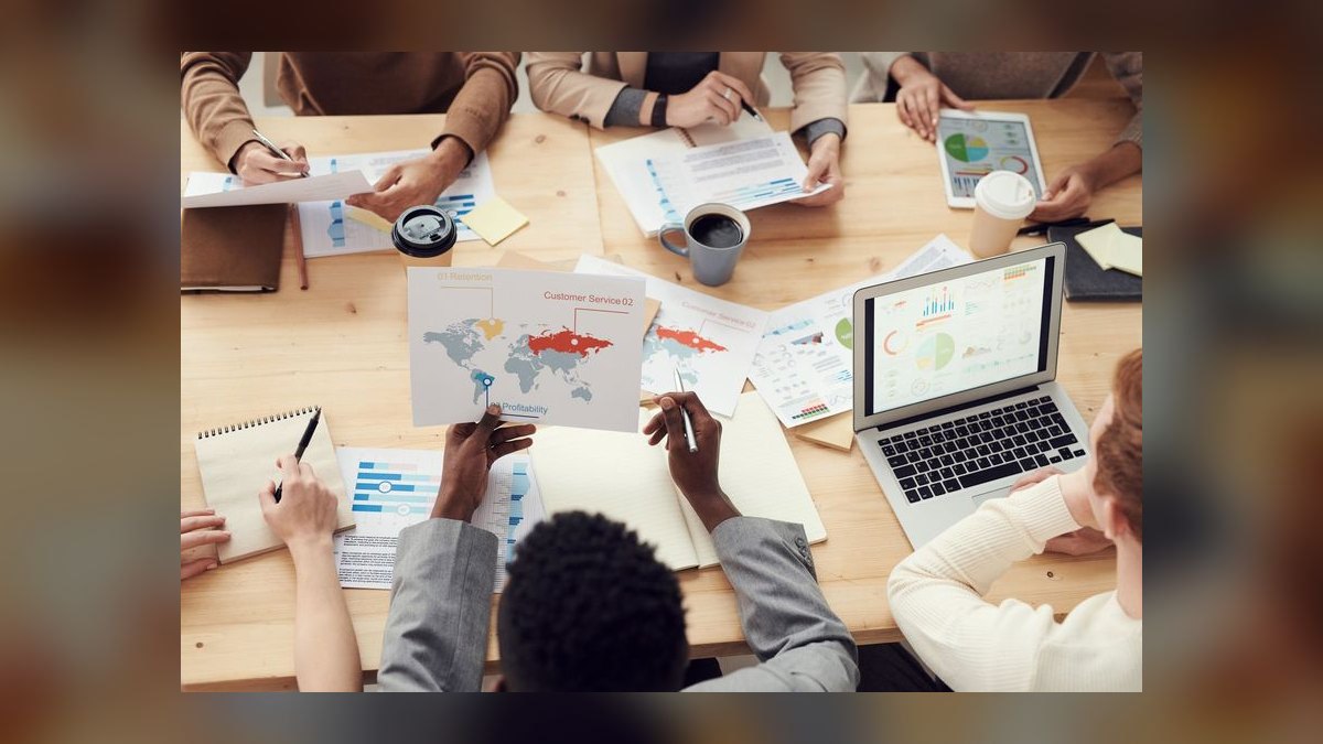 Which KPIs matter most in Energy & Utilities in 2027 — figure 4