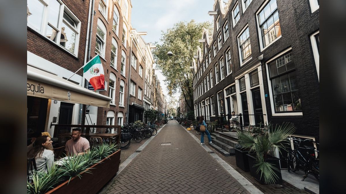Best Walkable US Cities for Car-Free Young Professionals in 2027 — figure 5