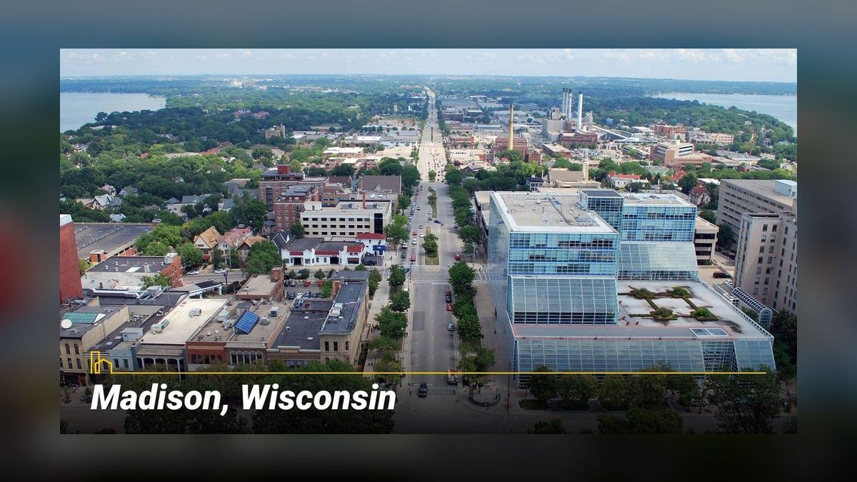 10 Best Cities to Retire in the Midwest 2027 (Low Cost, Four Seasons, Strong Healthcare)