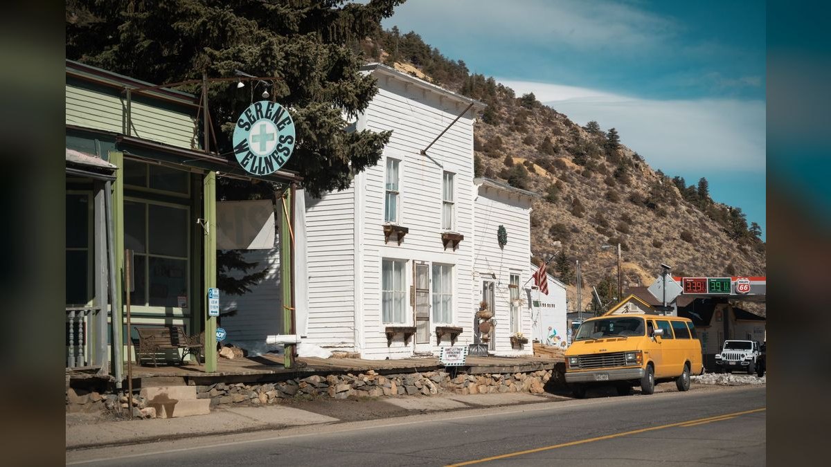 The 10 Best Affordable Small Towns for Families in 2027 — figure 5