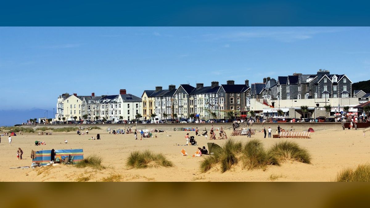 10 Best Beach Towns to Live in 2027