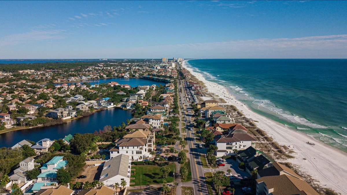 Top 10 Best Towns to Live in the Gulf Coast in 2027