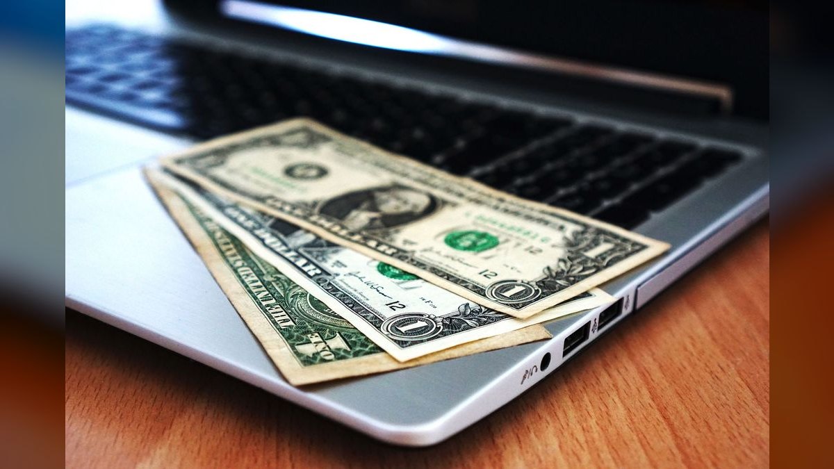 What should you know before investing in Lux Vacations in 2027 — figure 1