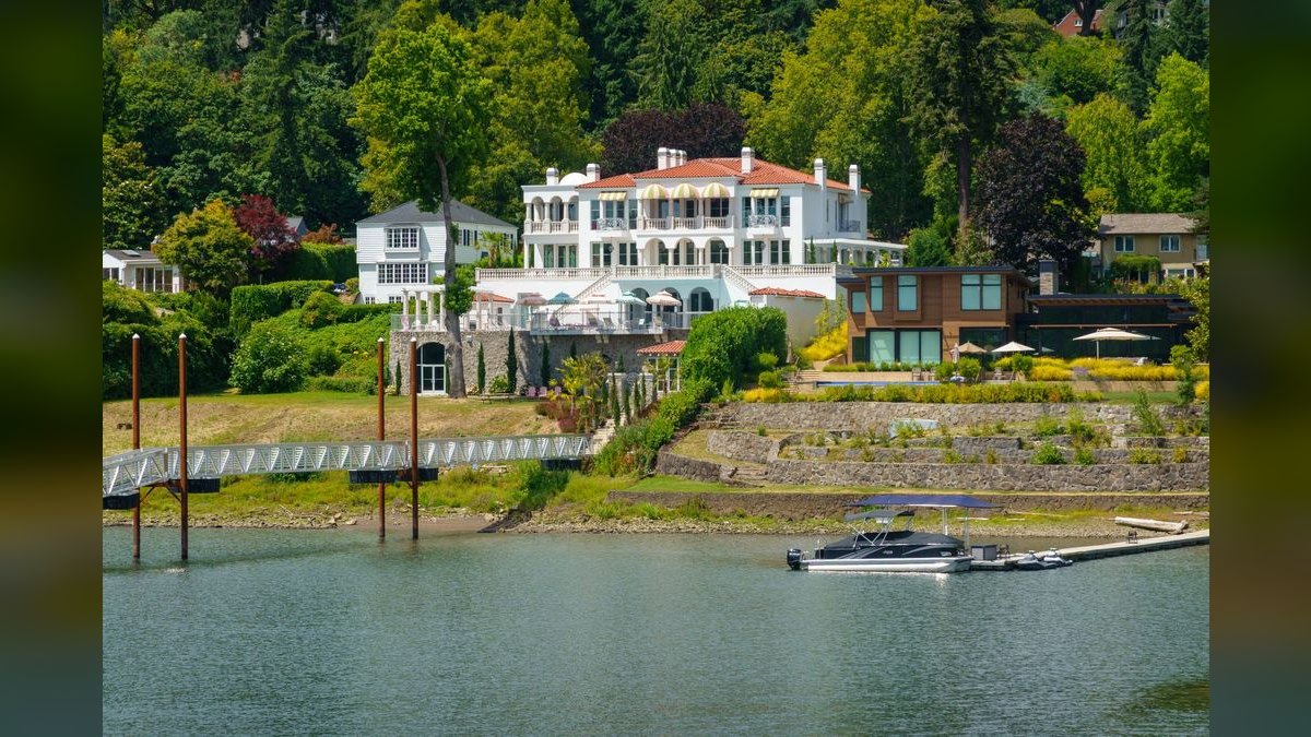 What should you know before investing in Lux Vacations in 2027 — figure 6