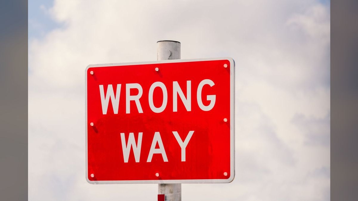 What are the most common mistakes in Lux Vacations in 2027 — figure 4