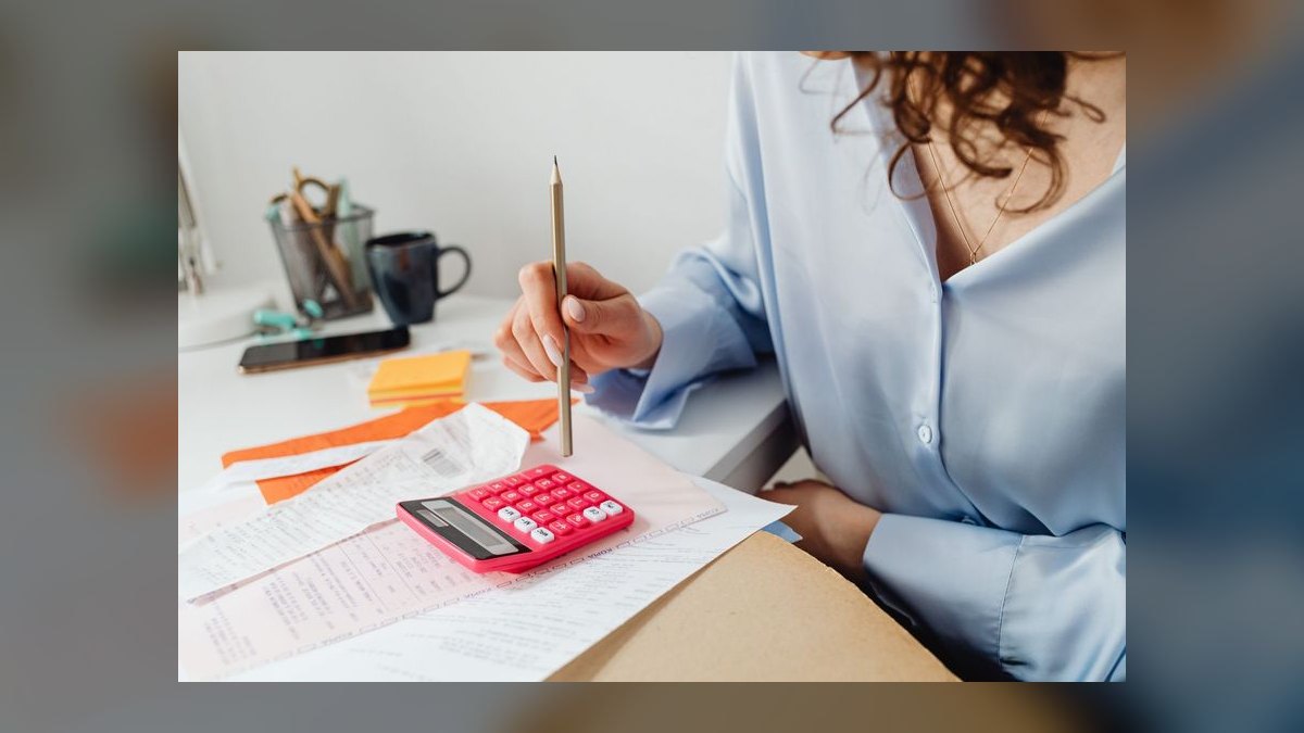 What Are the Monthly Expenses of Living in a Top-Rated Suburb in 2027 — figure 4
