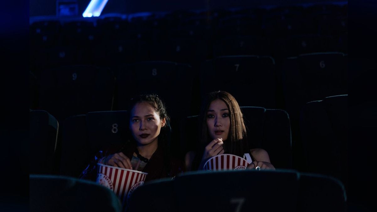 Top 10 Mind-Bending Movies — figure 4