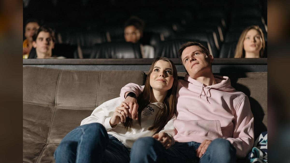 Top 10 Feel-Good Movies — figure 2
