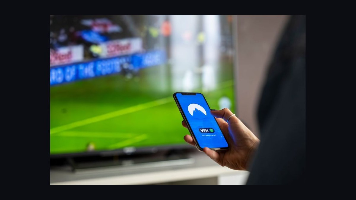 How does streaming a movie in 4K actually affect data usage compared to HD in 2027?