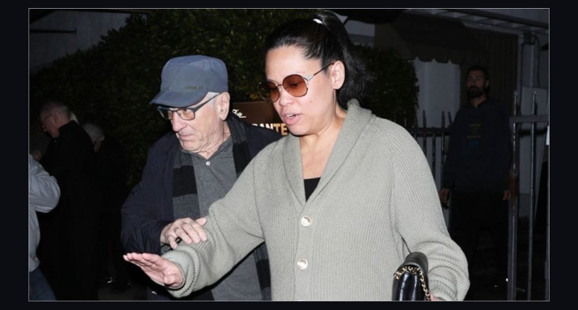 What's the age difference between Robert De Niro and Al Pacino in 2027?