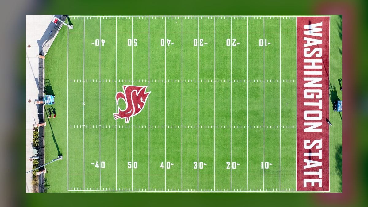 What does NIL cost a university athletic department in 2027 — figure 10