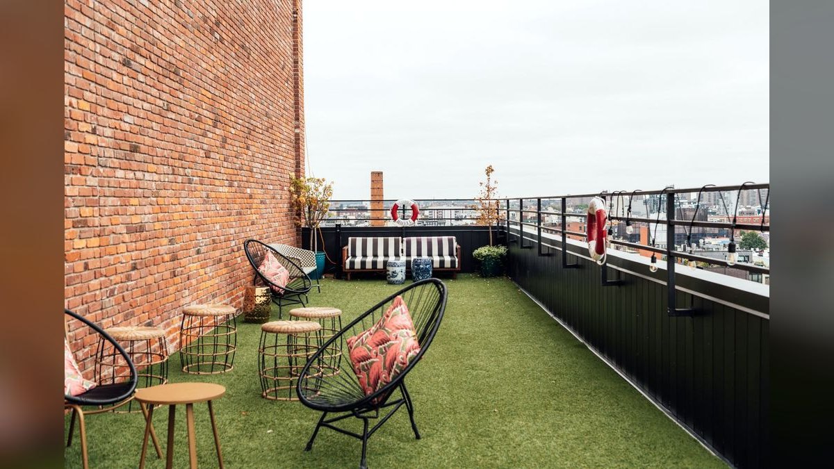 Top 10 Rooftop Bars in New York City — figure 2