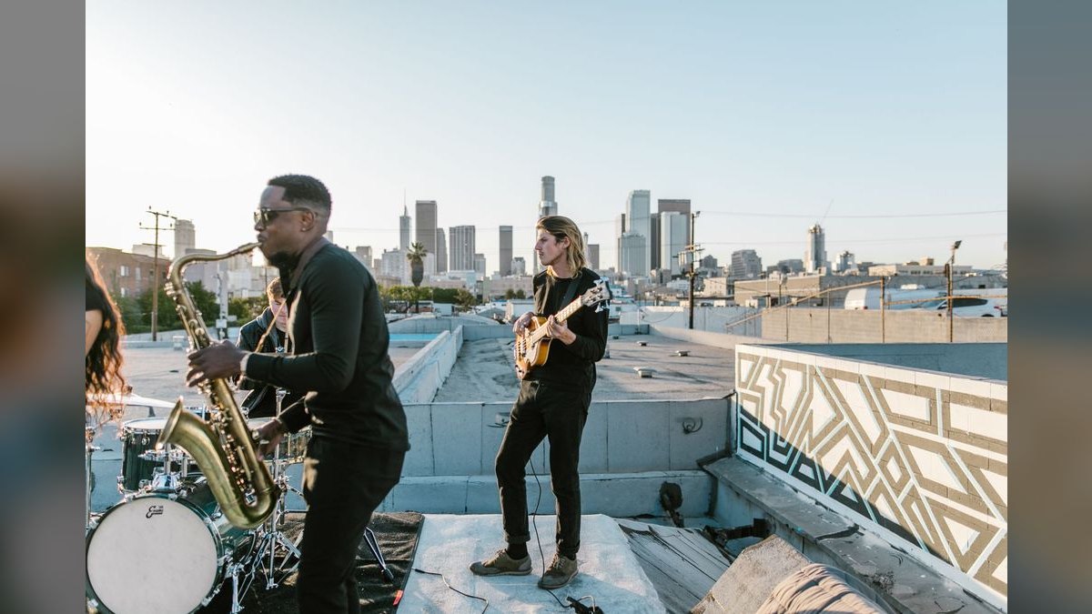 Top 10 Rooftop Bars in Los Angeles — figure 2