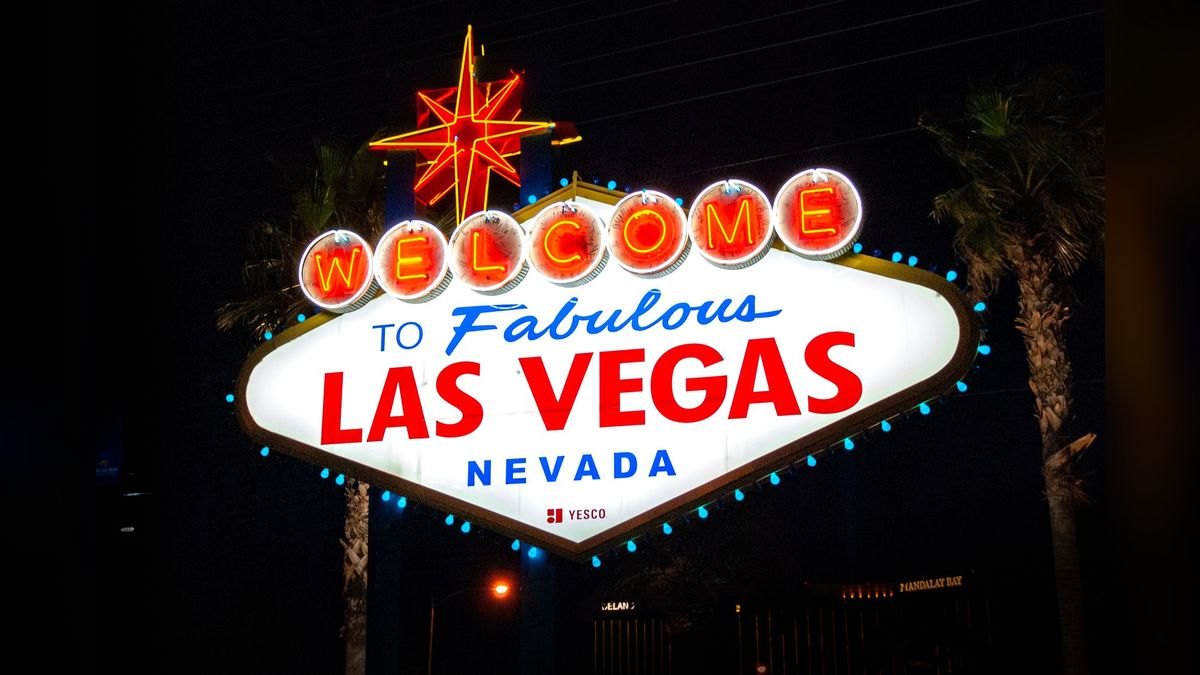 Top 10 Nightclubs in Las Vegas — figure 1