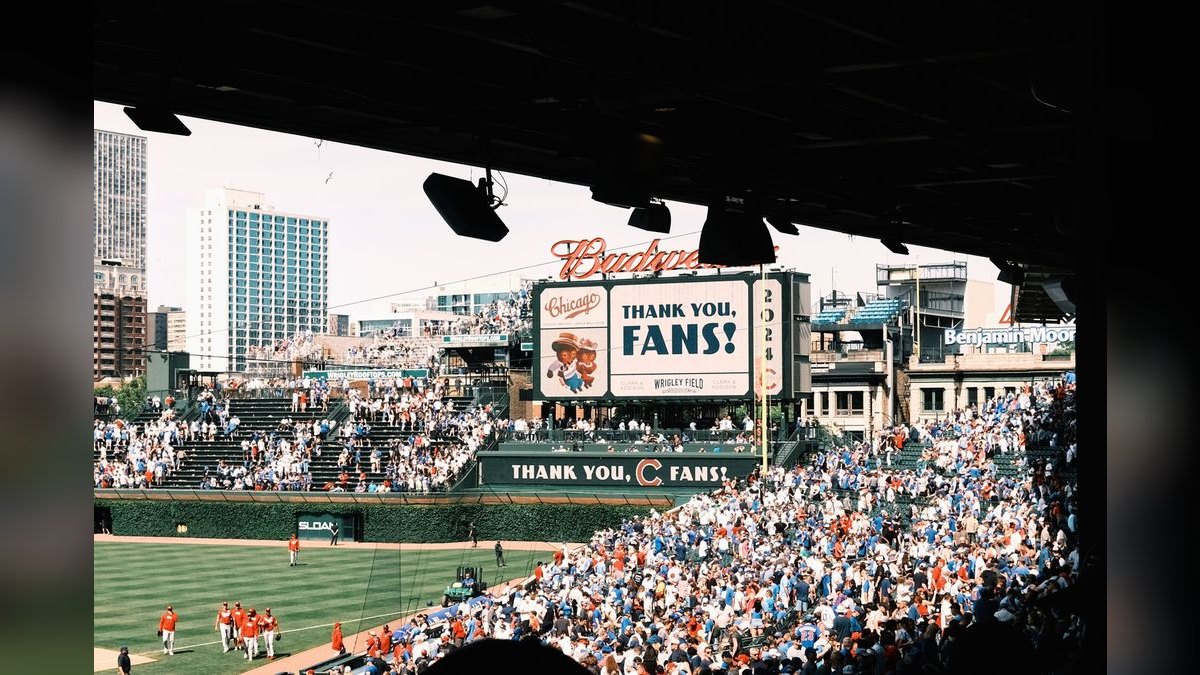 Top 10 Sports Bars in Chicago — figure 2