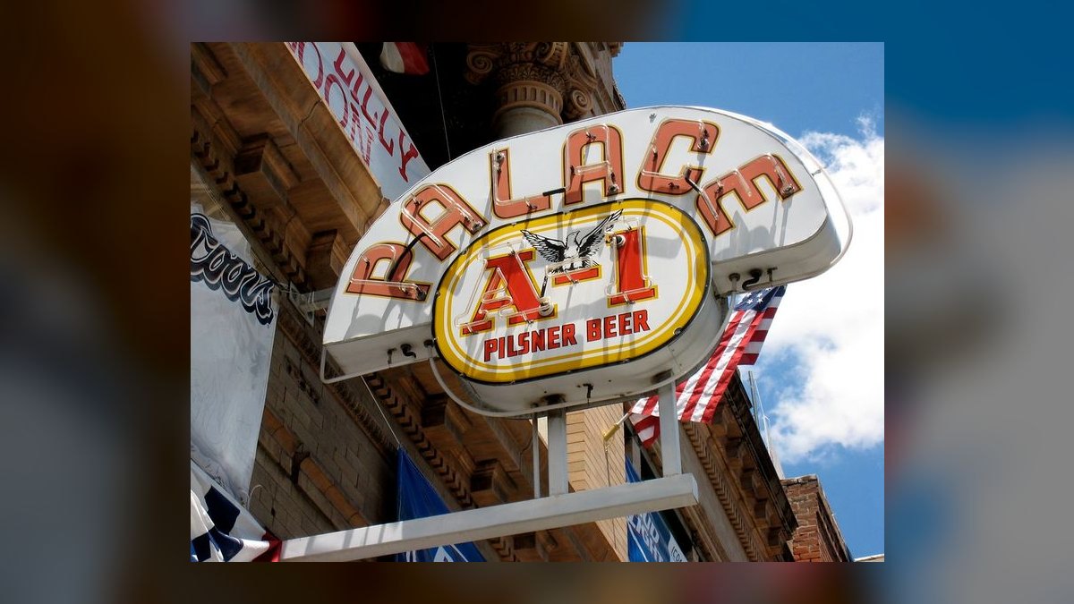 Top 10 Country Bars in Nashville in 2027 — figure 8