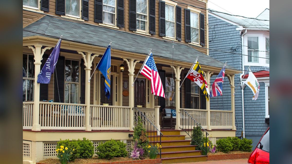 Top 10 Nightlife Spots in Annapolis, Maryland