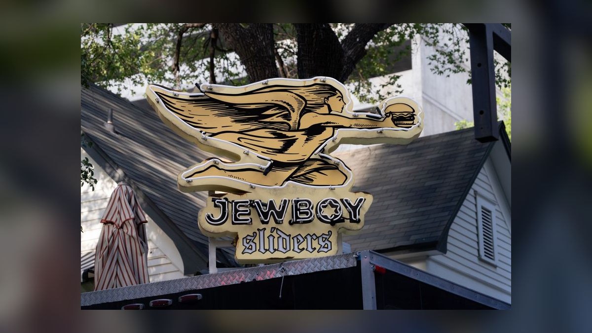 Top 10 Dive Bars in Austin in 2027 — figure 7
