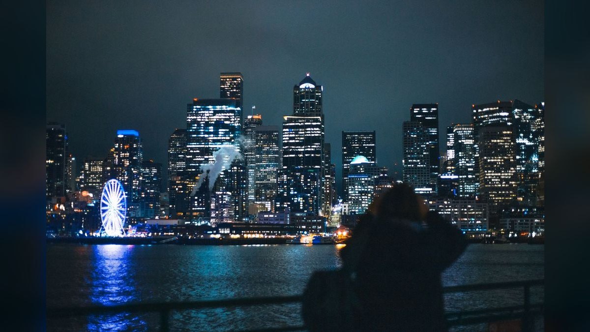 Top 10 Nightlife Spots in Seattle — figure 2