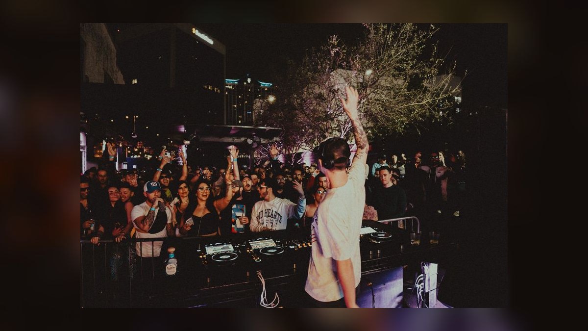 Top 10 Nightlife Spots in Orlando in 2027 — figure 10