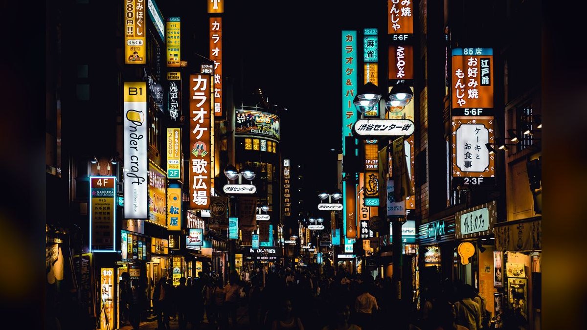 Top 10 Nightlife Spots in Tokyo — figure 6