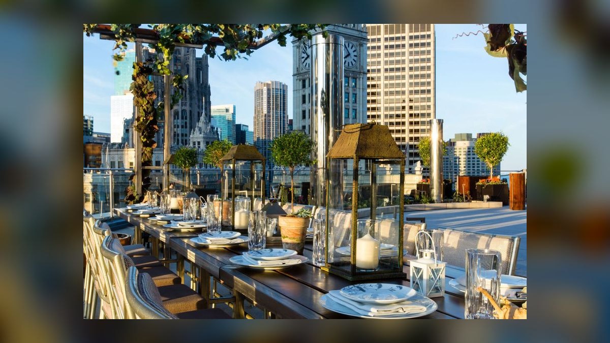 Top 10 Rooftop Bars in Chicago in 2027 — figure 8