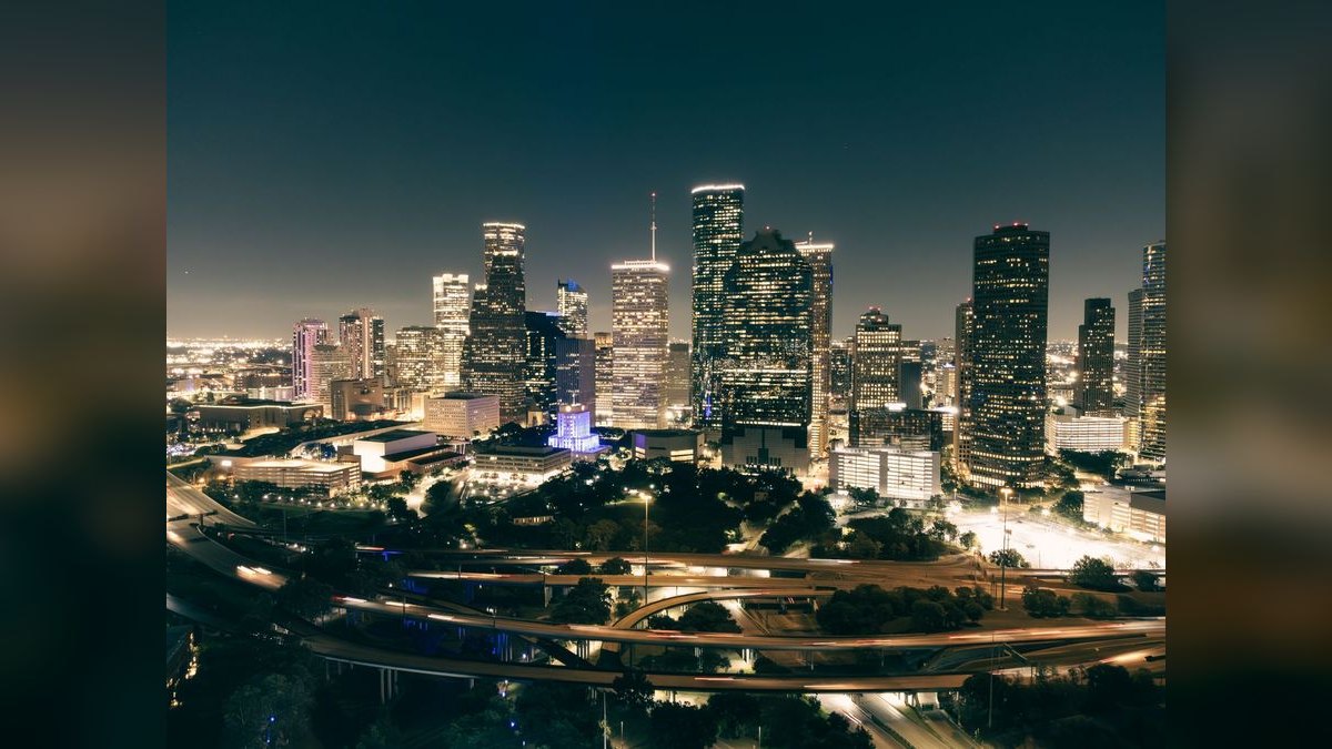 Top 10 Rooftop Bars in Houston — figure 1