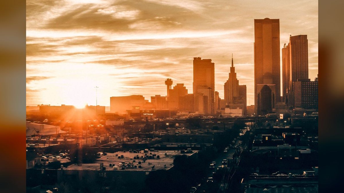 Top 10 Rooftop Bars in Dallas — figure 1