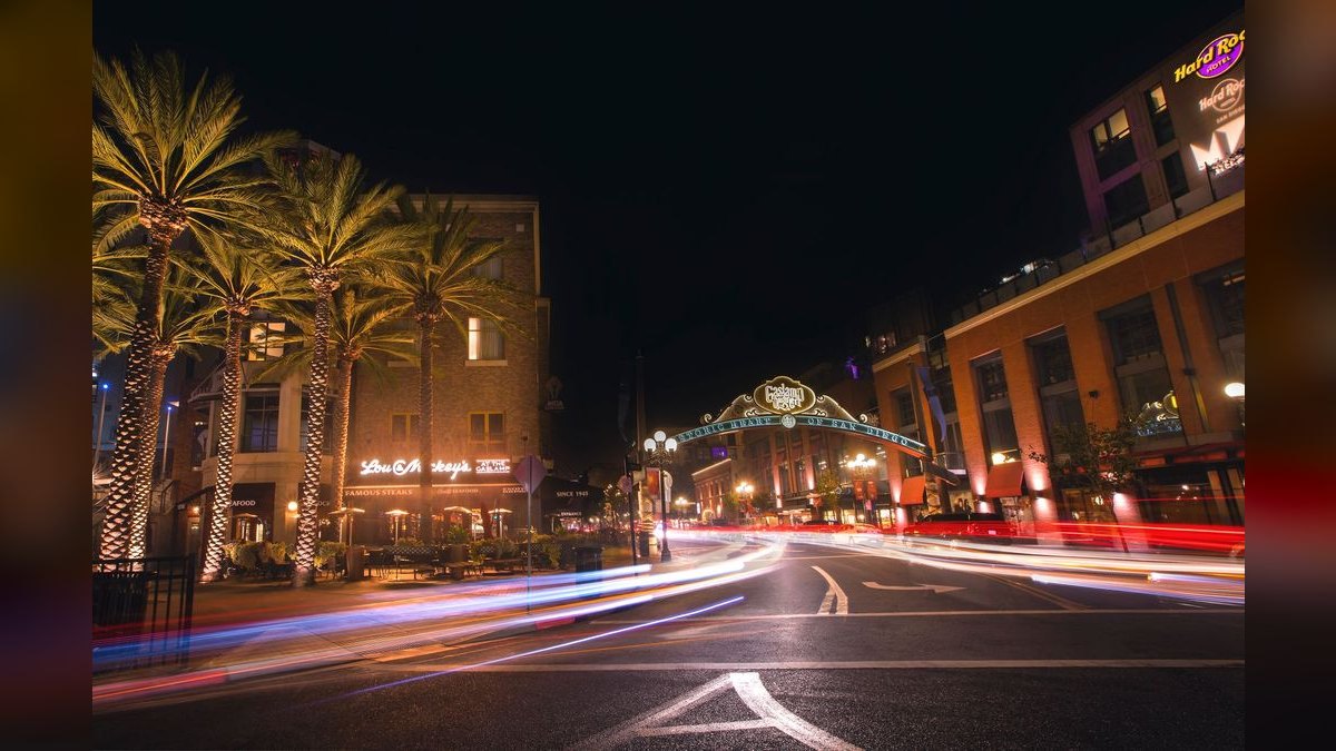 Top 10 Rooftop Bars in San Diego — figure 2
