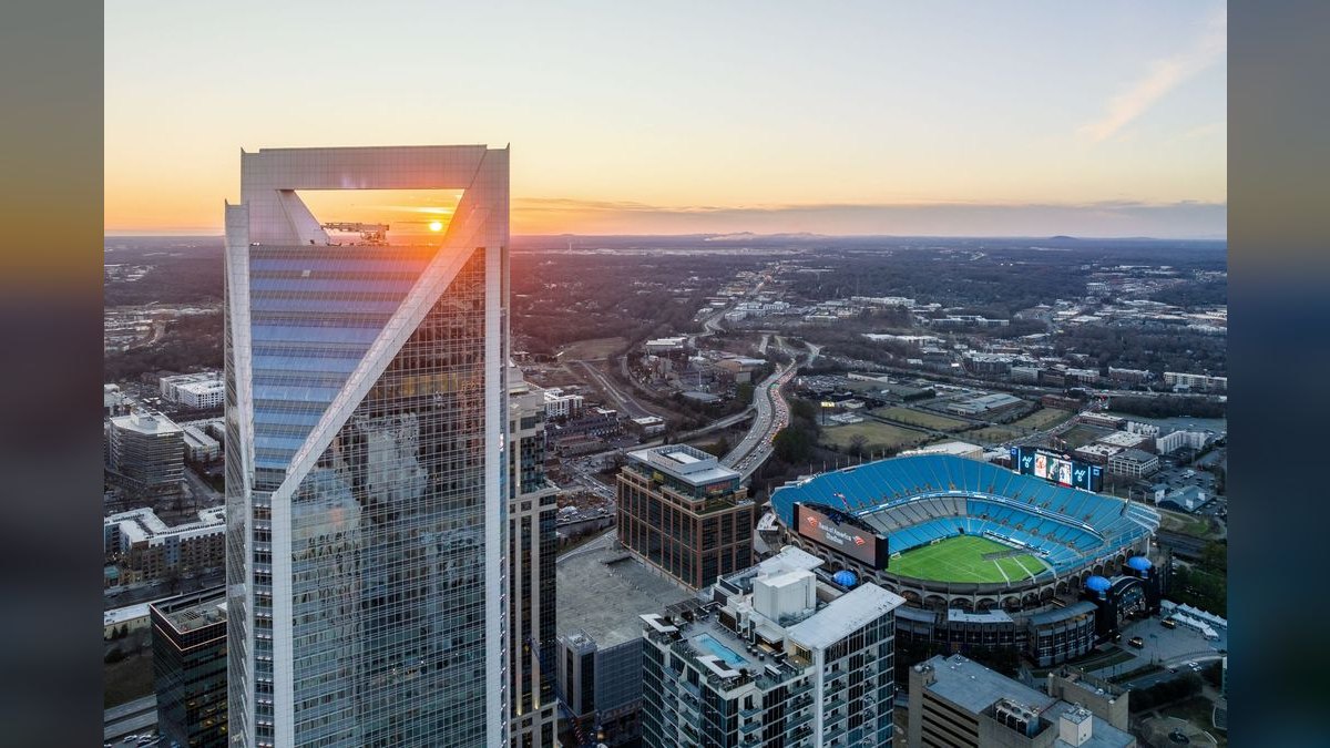 Top 10 Rooftop Bars in Charlotte — figure 2