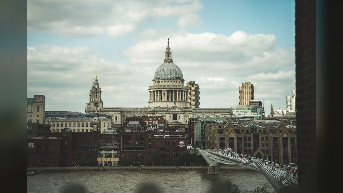 Top 10 Rooftop Bars in London — figure 3