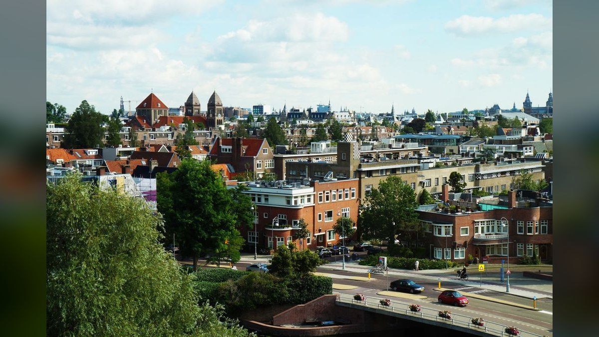 Top 10 Rooftop Bars in Amsterdam — figure 6