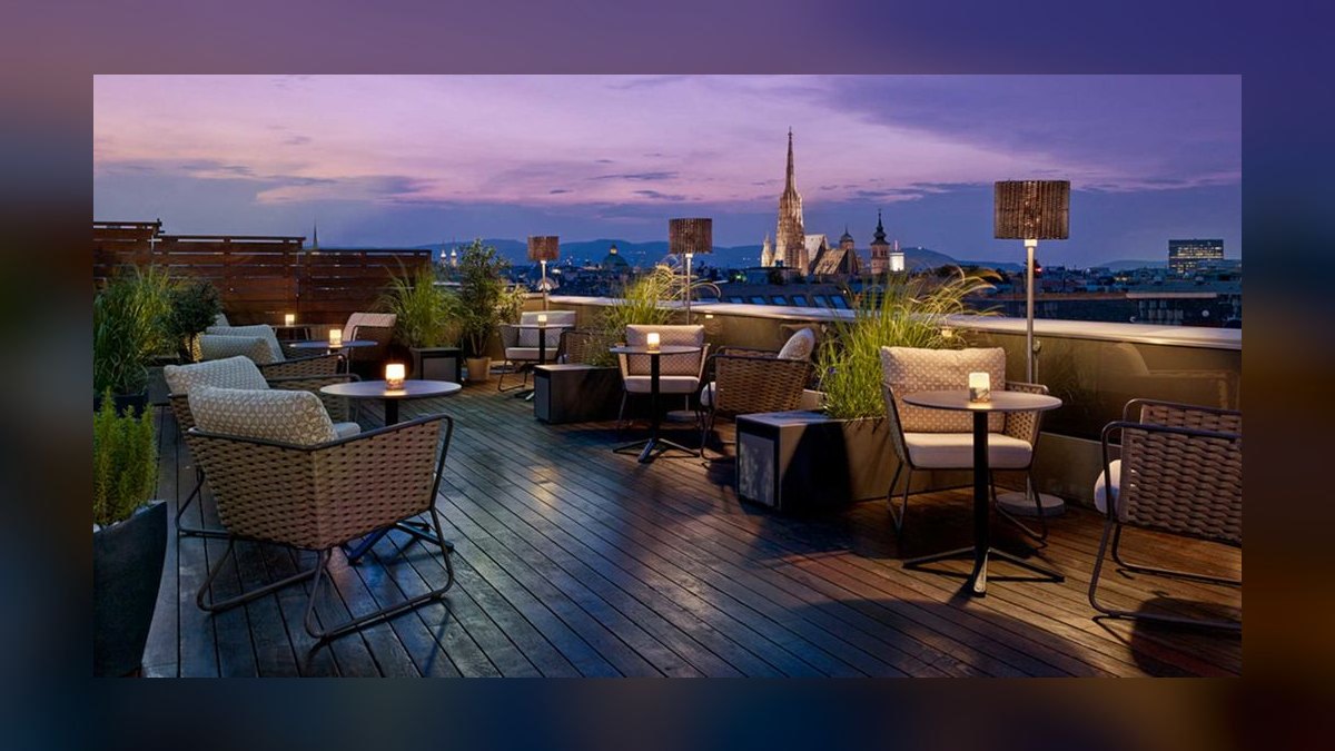 Top 10 Rooftop Bars in Barcelona — figure 10