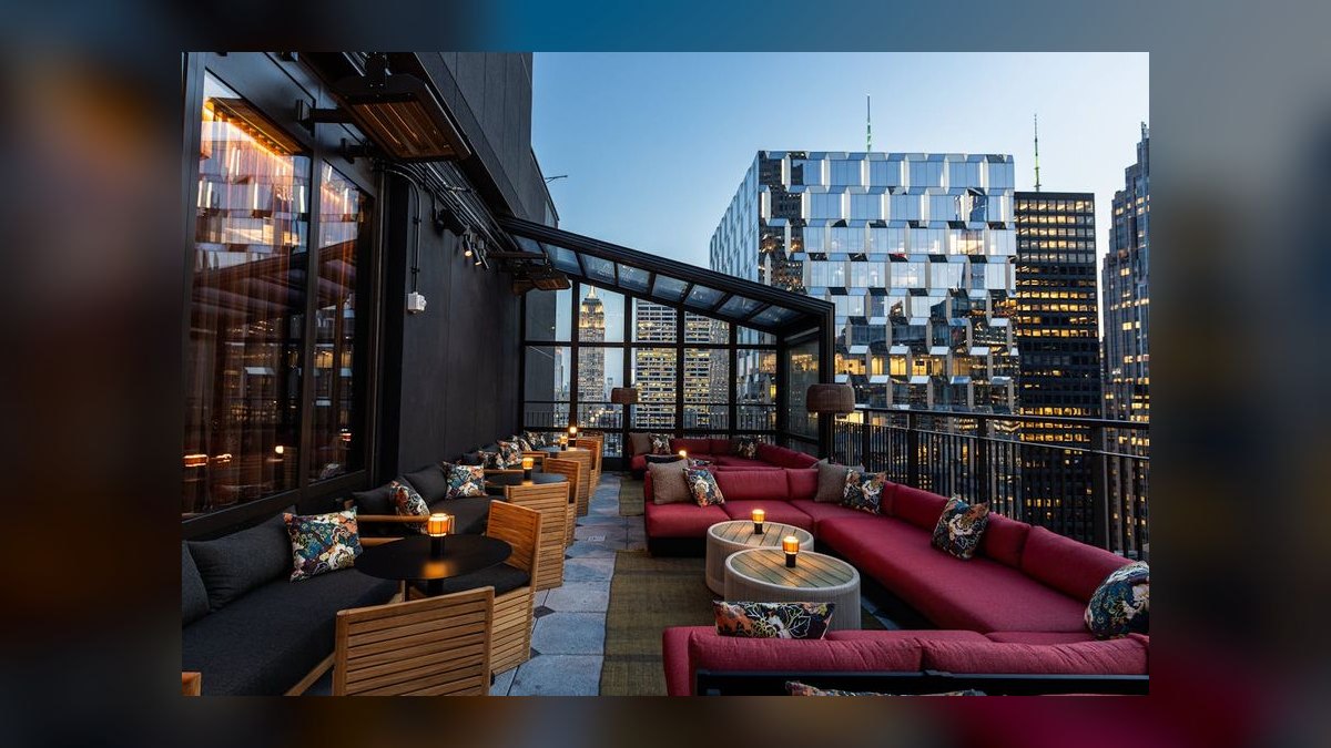 Top 10 Rooftop Bars in Barcelona — figure 9