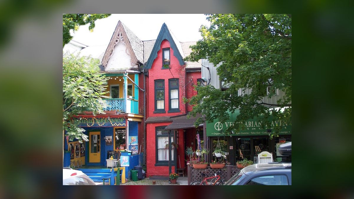 Top 10 Rooftop Bars in Toronto — figure 3