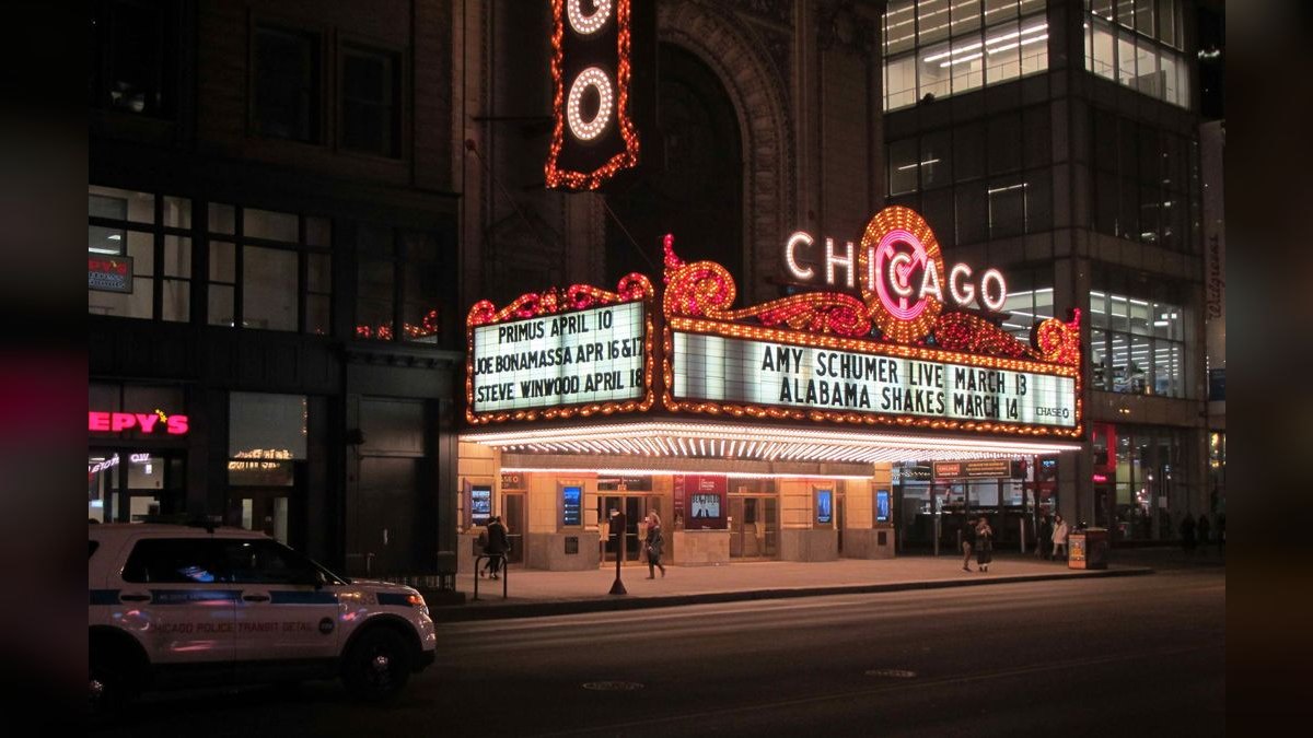 Top 10 Speakeasies in Chicago — figure 4