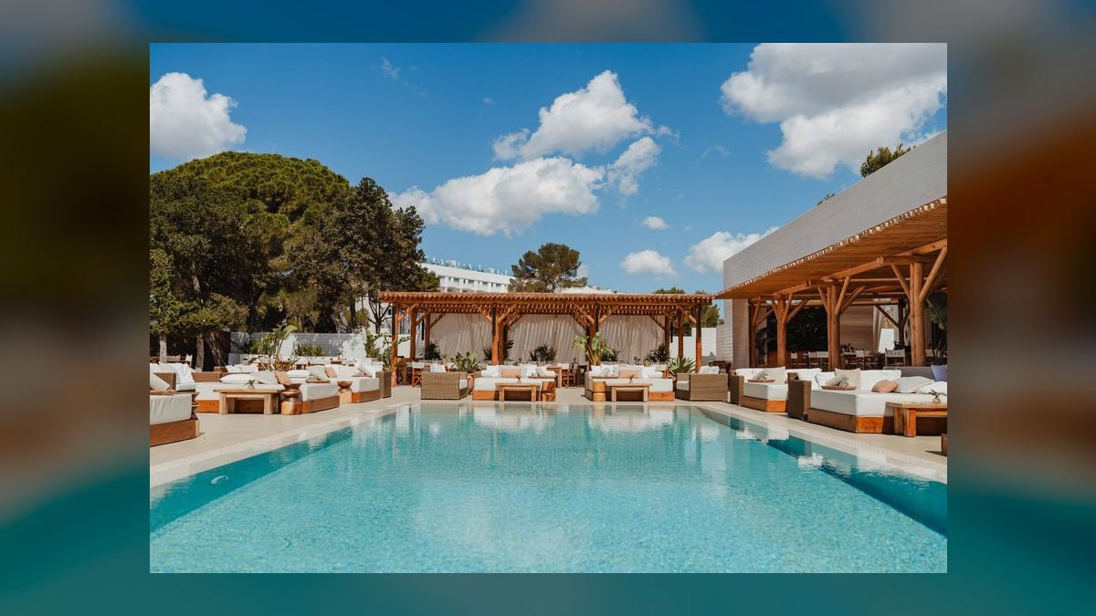 The 10 Best Beach Clubs in Ibiza for 2027 — figure 2