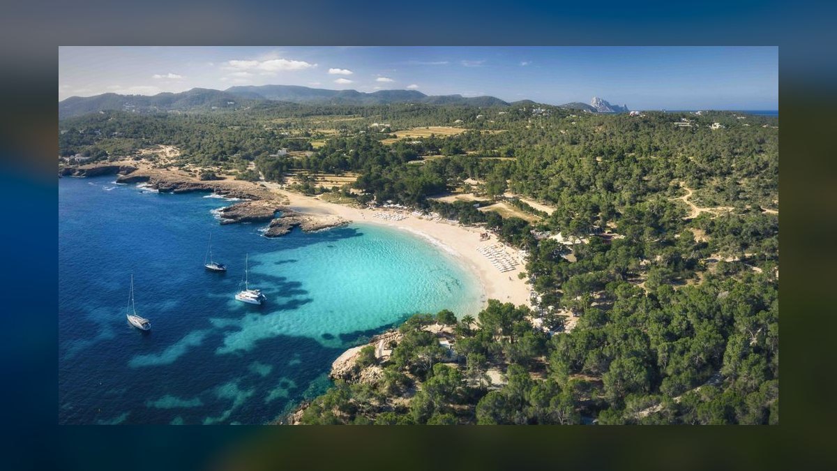 The 10 Best Beach Clubs in Ibiza for 2027 — figure 7