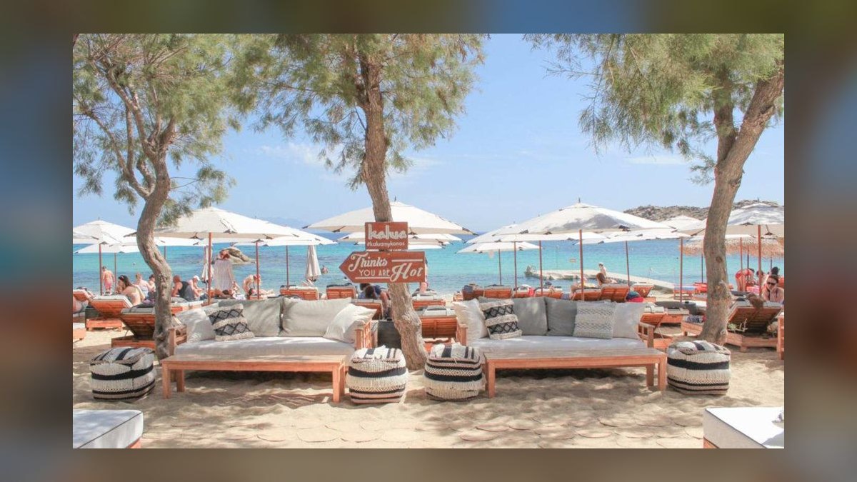 The 10 Best Beach Clubs in Mykonos for 2027 — figure 5